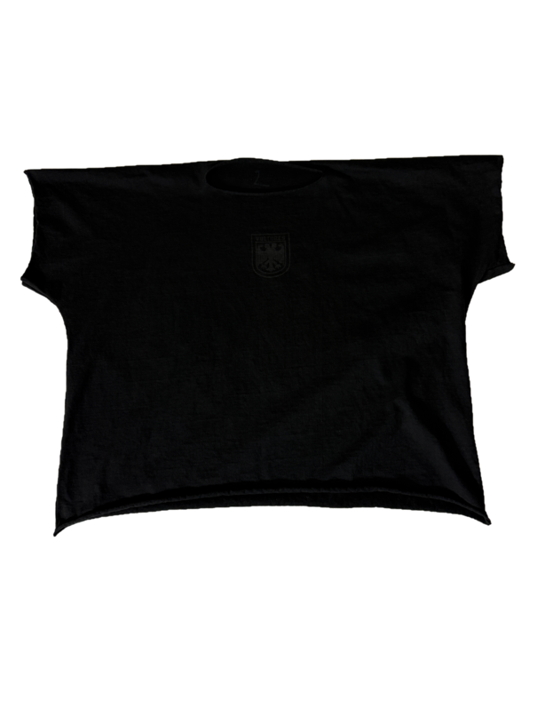 yeezy_vultures_1_boxy_t_shirt